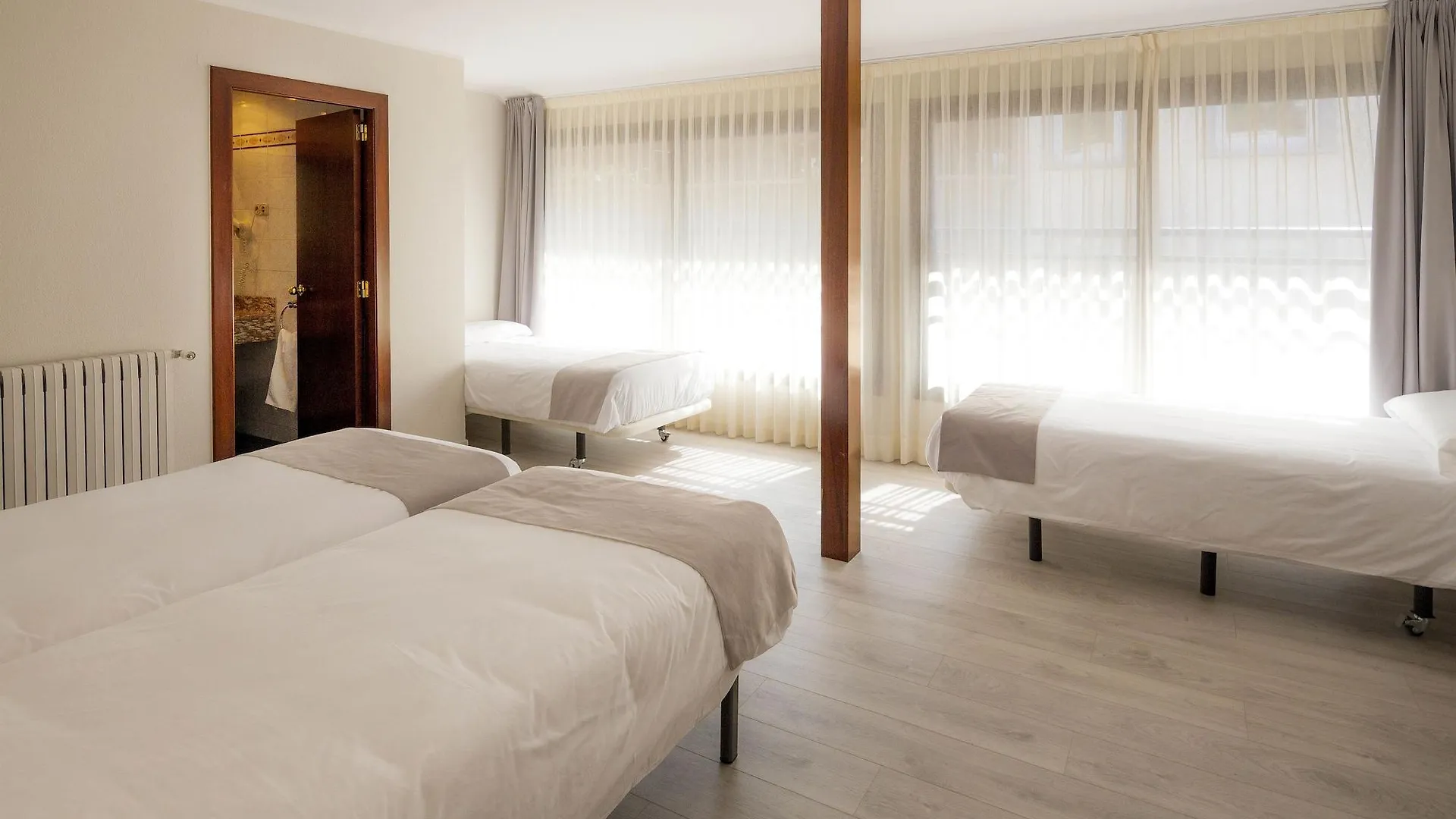 Tudel Hotel Andorra la Vella 3*,